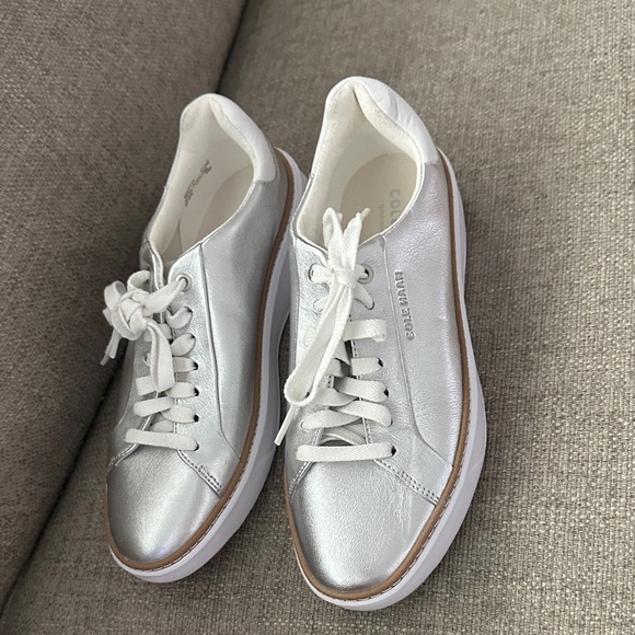 Cole Haan Women's Metallic Silver Sneakers size 7.5 - Picture 1 of 7
